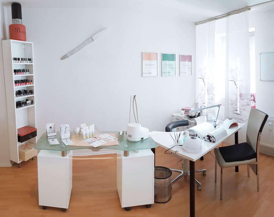 Raum für Nageldesign