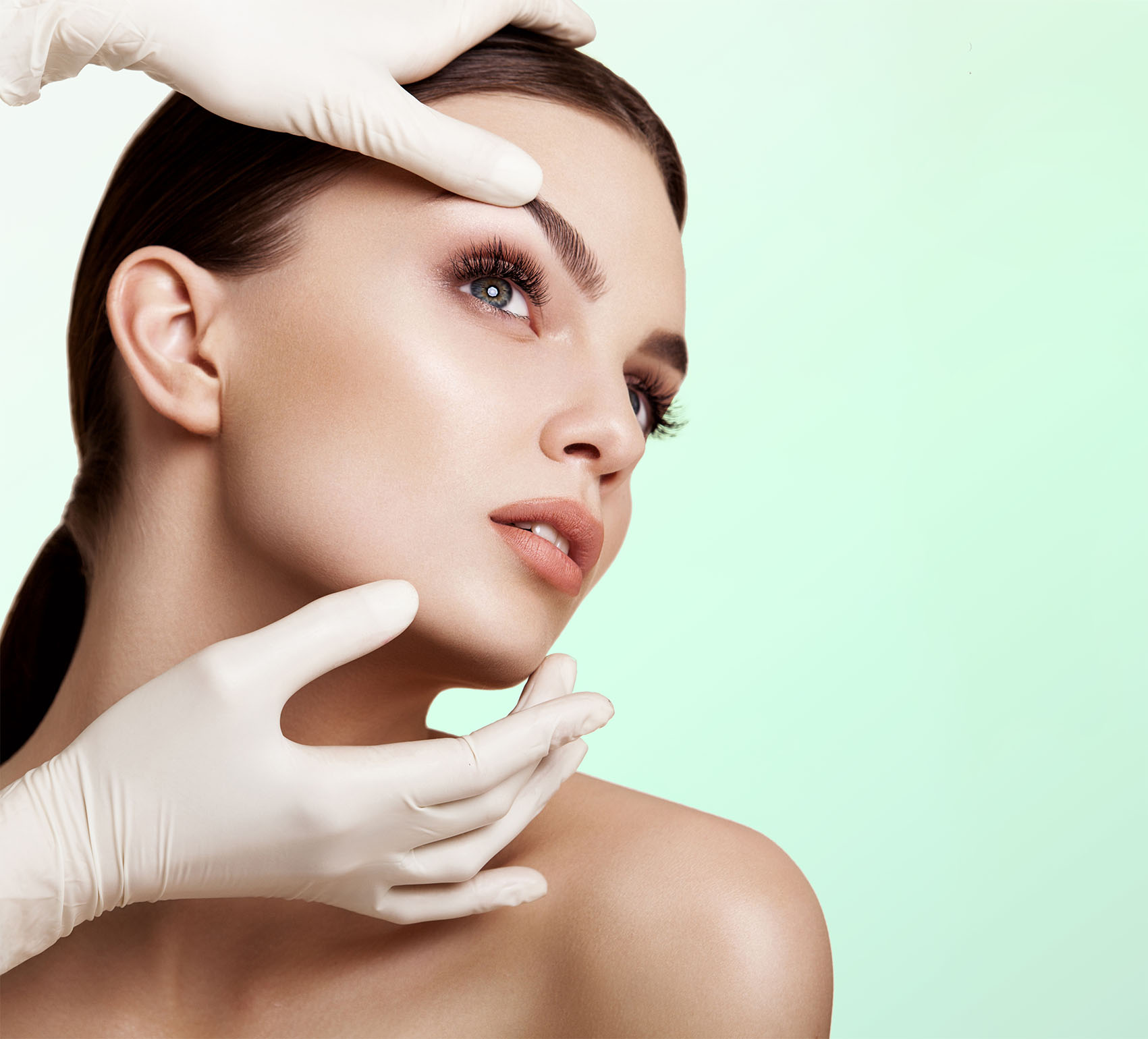 Frau nach der Anti-Aging Behandlung 